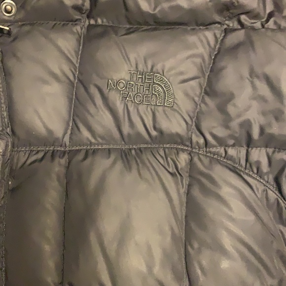 COPY - North Face Long Puffer Coat Women’s Medium - Picture 2 of 11
